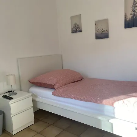 Am Hotel