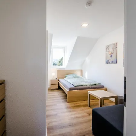 Am Hotel Kreuzau